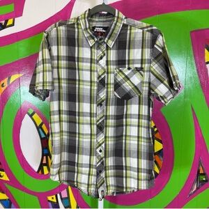 No Fear, Plaid Button Up Shirt. Size Small. In excellent condition!